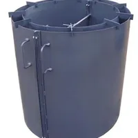 Collapsible mold for the manufacture of concrete well rings