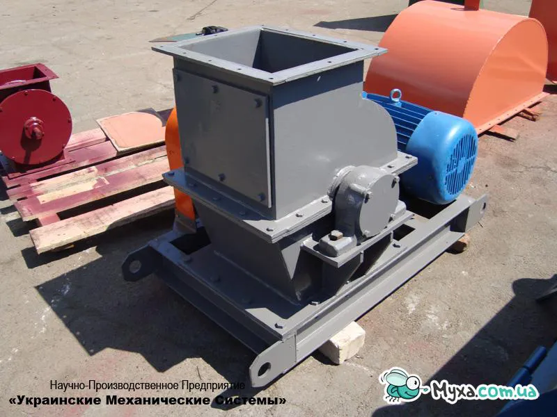 MLD-100 - Hammer crusher 10 tons per hour for grinding various materials